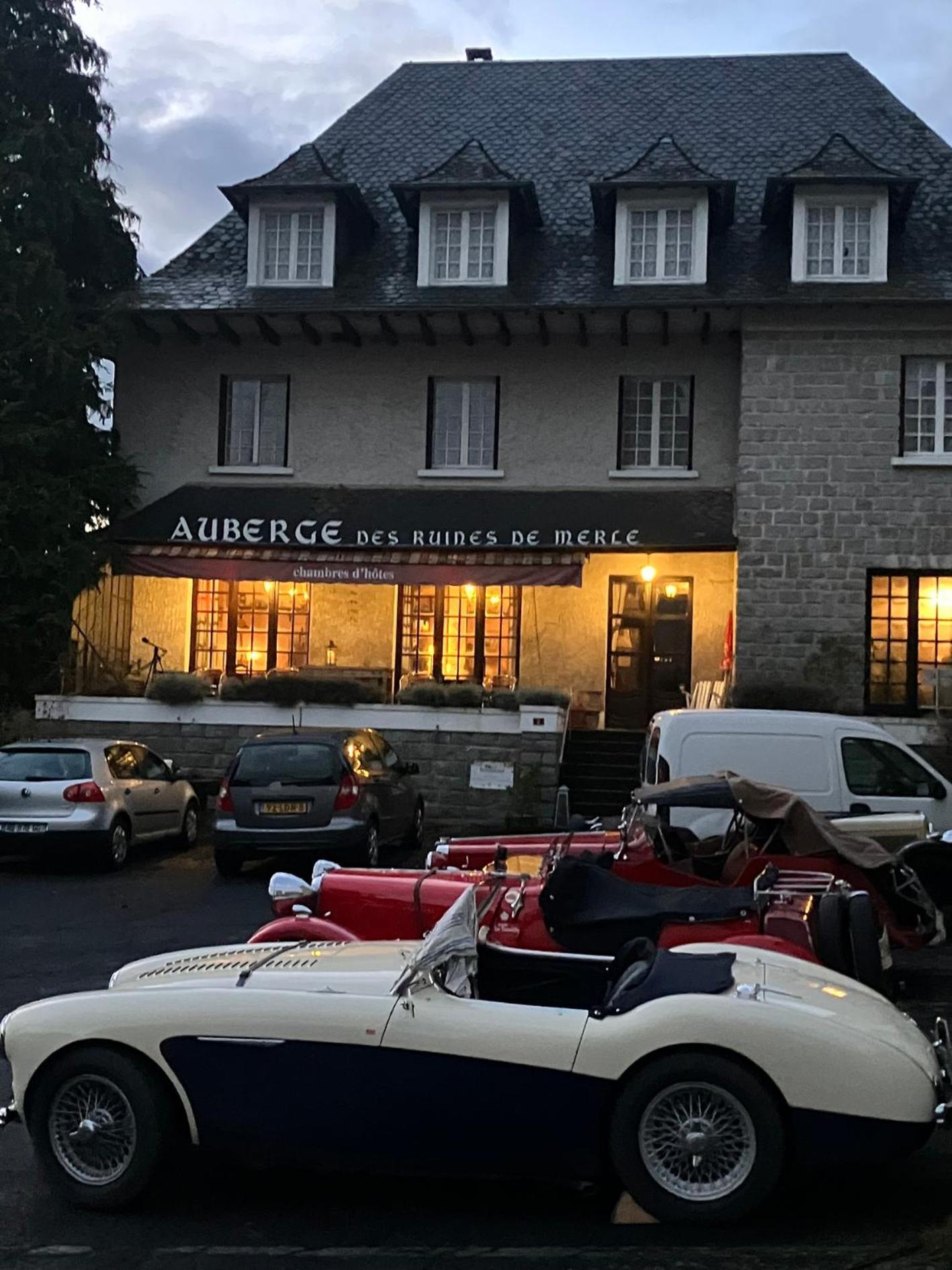 Auberge Des Ruines De Merle Saint-Cirgues-la-Loutre 외부 사진